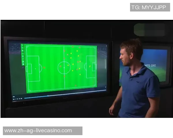 探索足球的材料构成与技术革新对比赛表现的影响分析 探索足球的材料构成与技术革新对比赛表现的影响分析