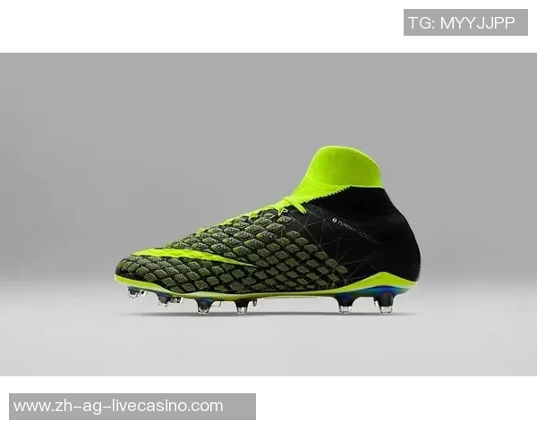 毒锋足球鞋引领潮流助力球场表现提升你的竞技水平与时尚风格